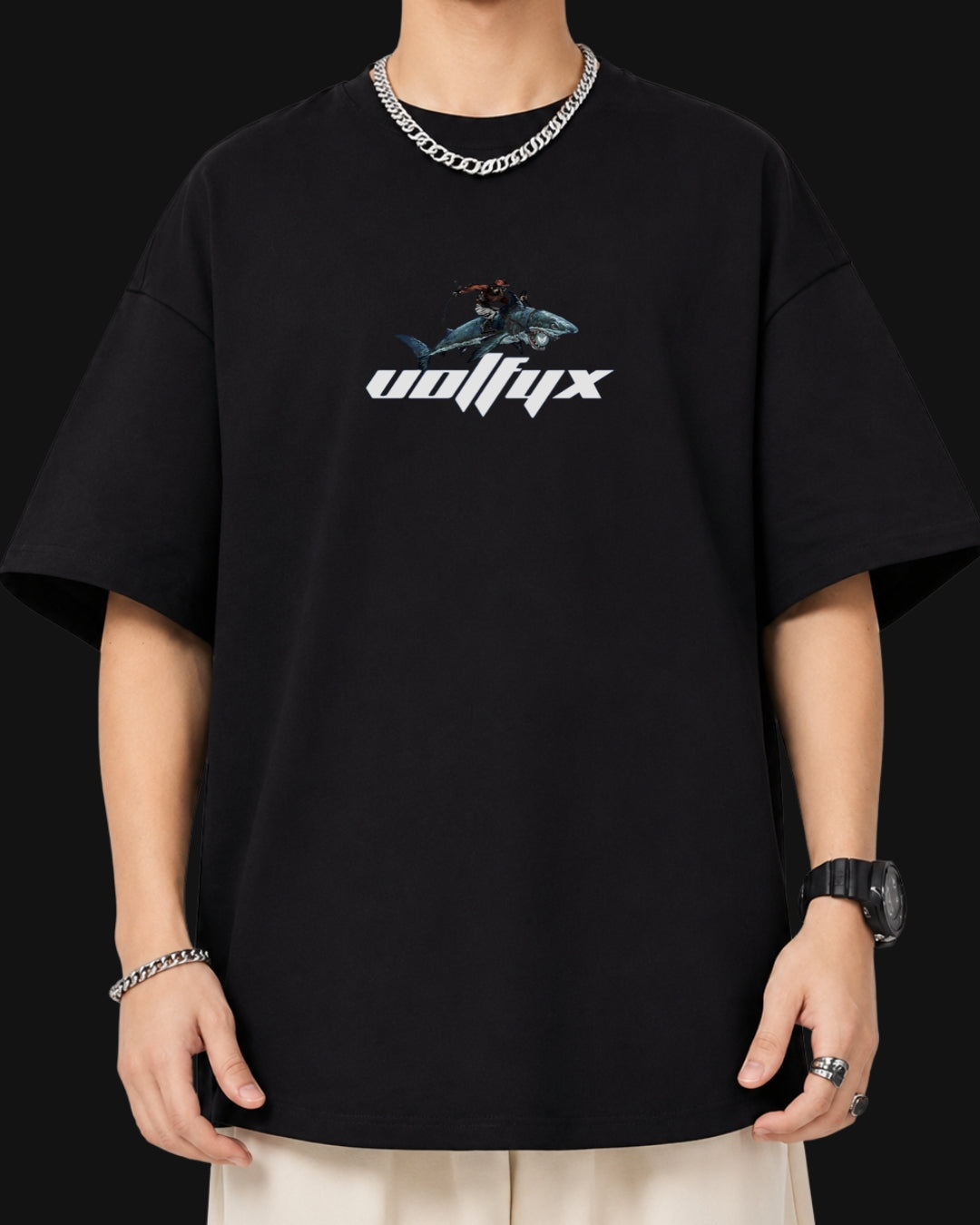 shark surfer oversized T-shirt